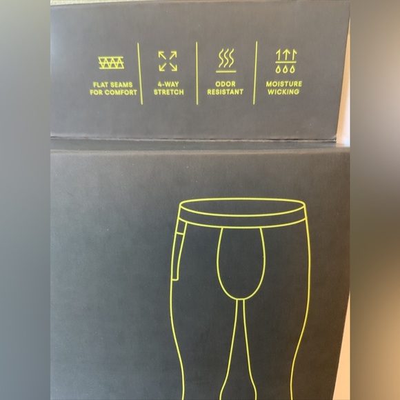 All in Motion Men's Heavyweight Thermal Pants in black, size medium - Picture 4 of 6